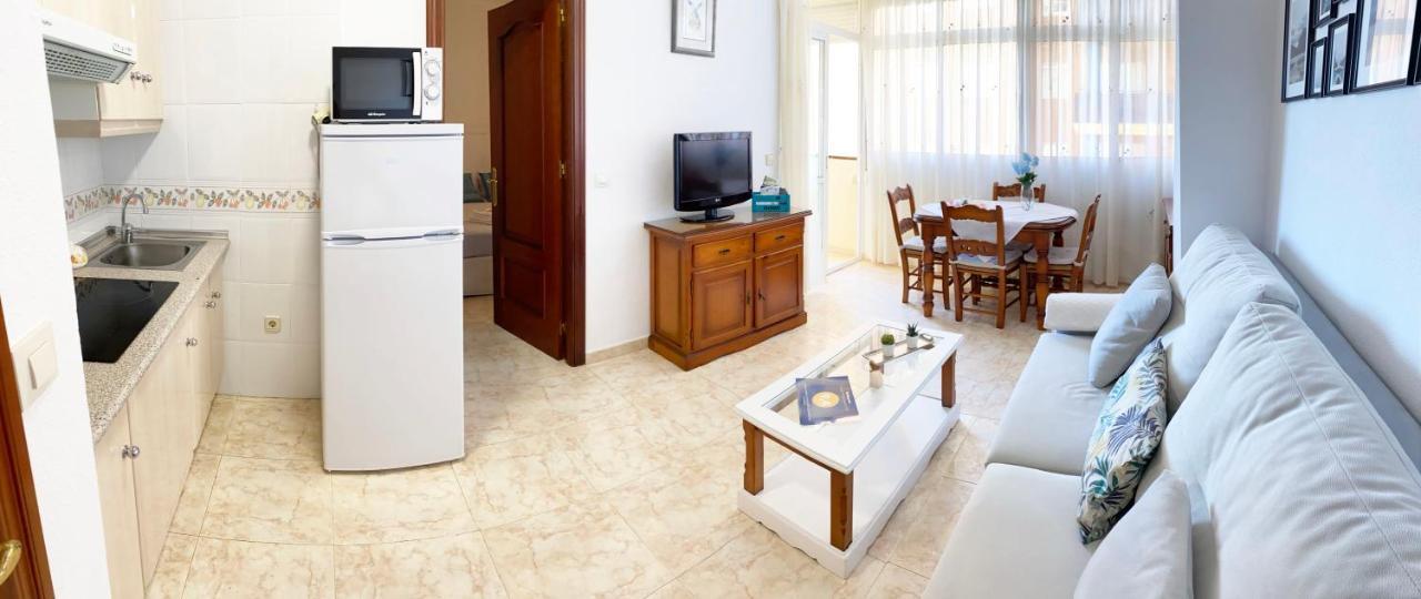Aurinko 5 Segundo Luminoso Apartamento Con Vistas En 푸엔히롤라 외부 사진